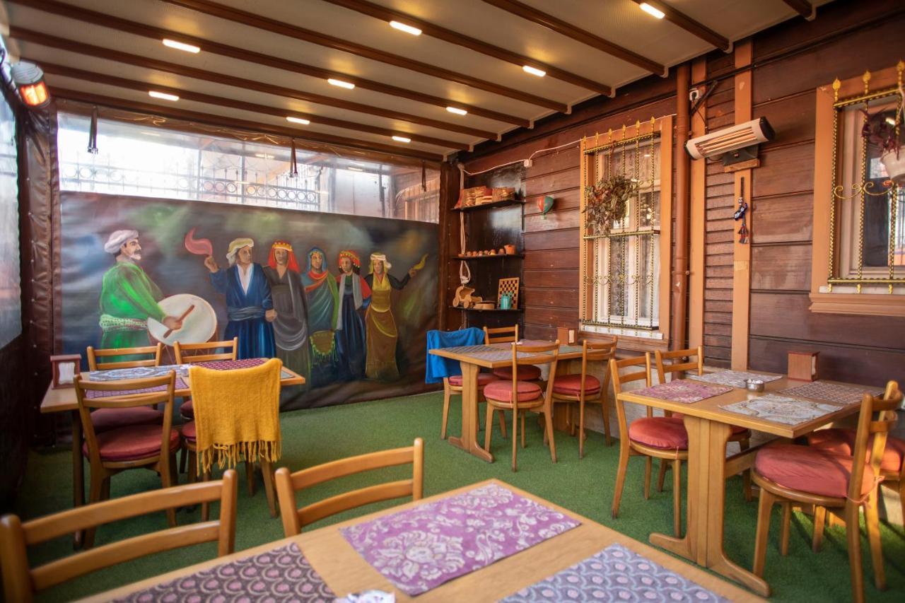 April Story Apart Hotel Istanbul Exterior photo